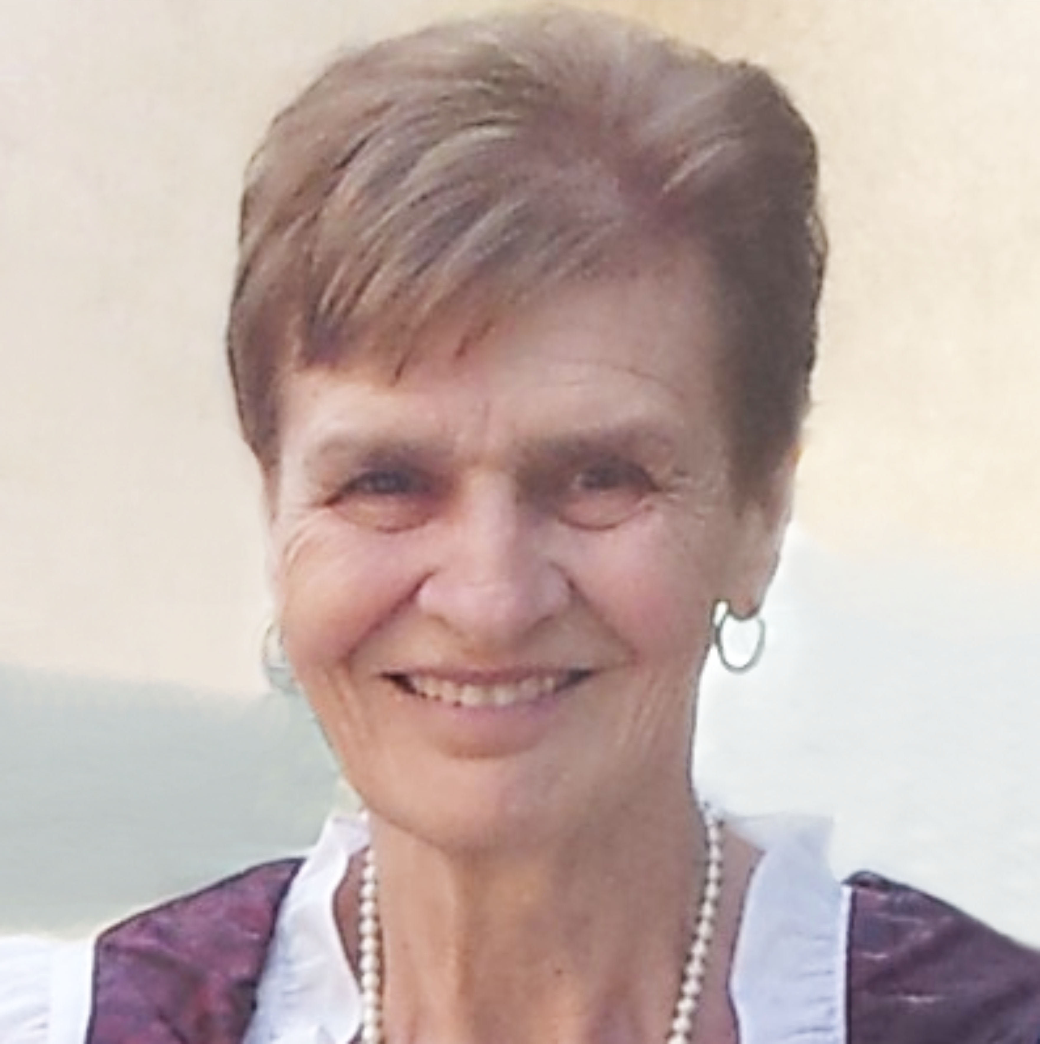 Helga Raab