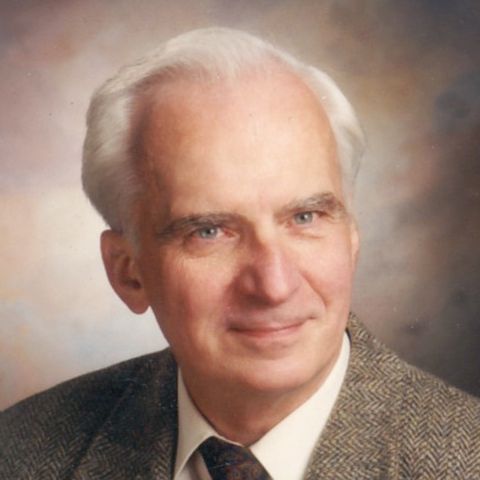 Dr. Hannes Vagacs
